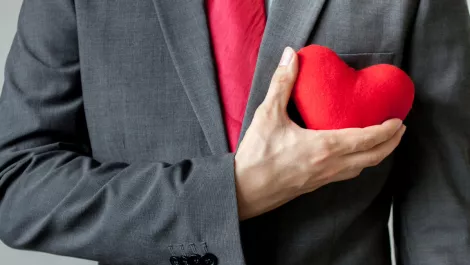 5 apps to help you win Valentine's day