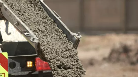 Concrete pouring truck