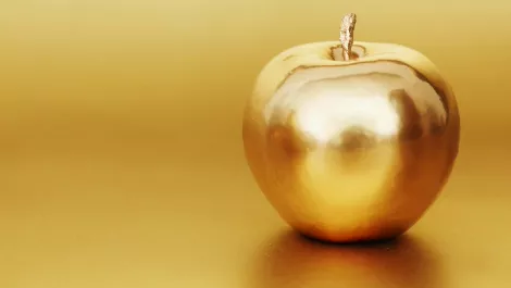 Golden apple