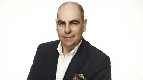 Hybrid lending model key to Canada's financial future